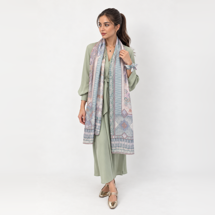 جنّةٌ فيها نخيل - وشاح طويل