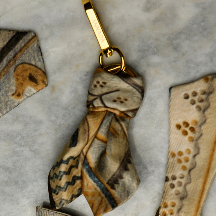 Palm Paradise - Art Knot