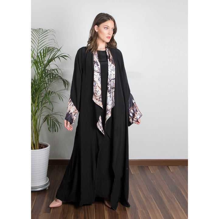 Weaves of Hope - Draped Trim Art Abaya